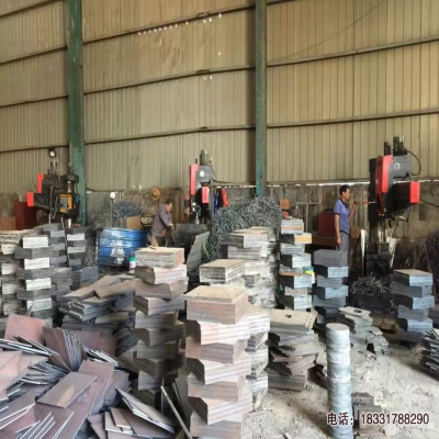 交通標志桿-預(yù)埋件鉆孔